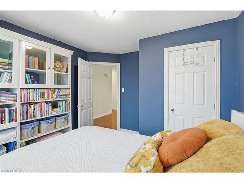 75 Etherington Crescent, Binbrook, ON - Indoor Photo Showing Bedroom