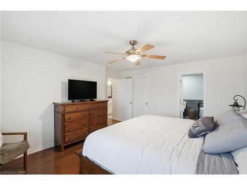 75 Etherington Crescent, Binbrook, ON - Indoor Photo Showing Bedroom