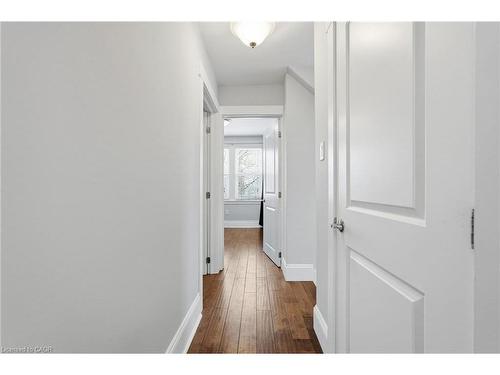 34 Balsam Avenue N, Hamilton, ON - Indoor Photo Showing Other Room