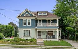 14 Young Street W Waterloo, ON N2L 2Y8