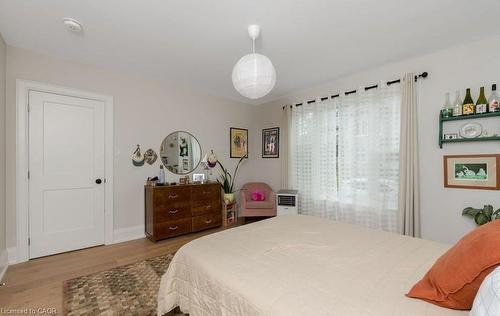 14 Young Street W, Waterloo, ON 