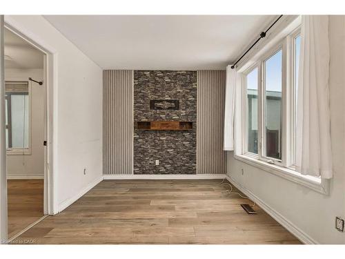 218 East 8Th Street, Hamilton, ON - Indoor Photo Showing Other Room