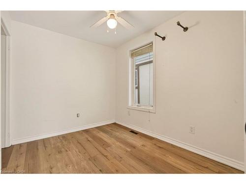 218 East 8Th Street, Hamilton, ON - Indoor Photo Showing Other Room