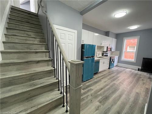 49 Madison Avenue N, Kitchener, ON - Indoor