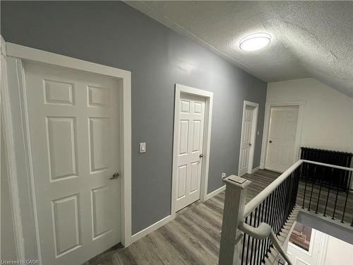 49 Madison Avenue N, Kitchener, ON - Indoor Photo Showing Other Room