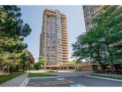 702-6 Willow Street  Waterloo, ON N2J 4S3