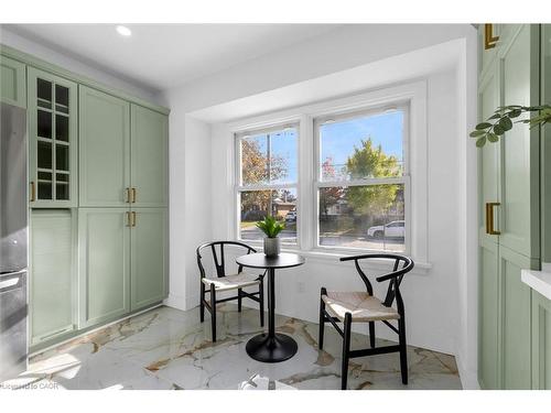 39 Grandfield Street, Hamilton, ON - Indoor