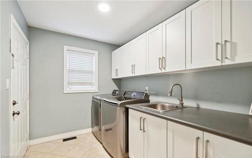 996 Beach Boulevard, Hamilton, ON - Indoor Photo Showing Laundry Room