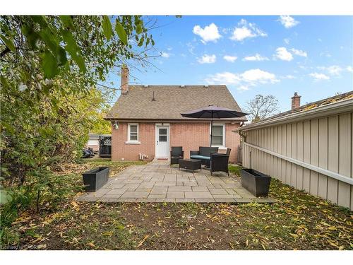 541 Courtland Avenue E, Kitchener, ON - Outdoor