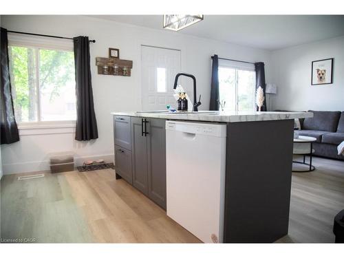 948 Mcdowell Road E, Simcoe, ON - Indoor Photo Showing Kitchen