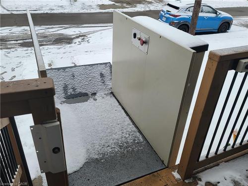 6 Cluny Avenue, Hamilton, ON - Outdoor