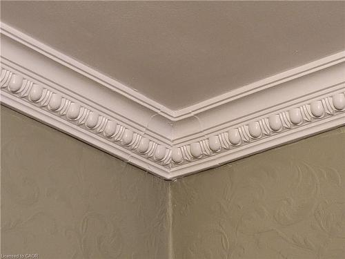 6 Cluny Avenue, Hamilton, ON - Indoor Photo Showing Laundry Room