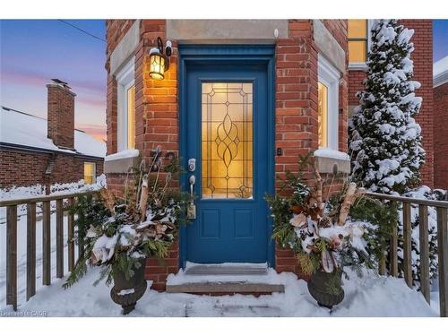 32 Dane Street, Kitchener, ON - Outdoor