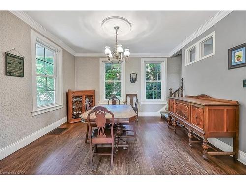 94 Sutherland Street W, Caledonia, ON - Indoor Photo Showing Dining Room