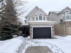 15 Gees Way  Cambridge, ON N3C 4M5