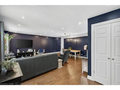 2 Sylvia Avenue, Hamilton, ON - Indoor