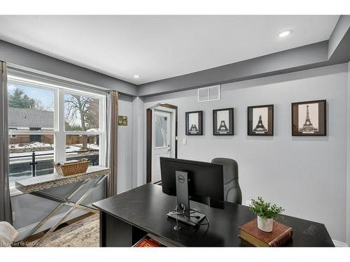 2 Sylvia Avenue, Hamilton, ON - Indoor Photo Showing Other Room