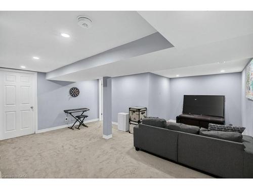 2 Sylvia Avenue, Hamilton, ON - Indoor Photo Showing Other Room