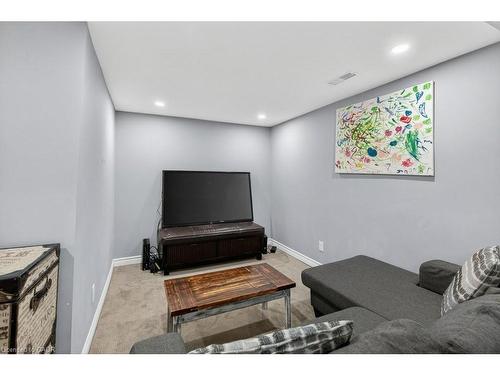 2 Sylvia Avenue, Hamilton, ON - Indoor