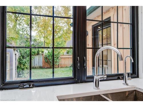 101 Wood Street, Kitchener, ON - Indoor Photo Showing Other Room