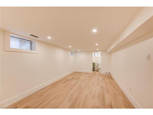 101 Wood Street, Kitchener, ON - Indoor