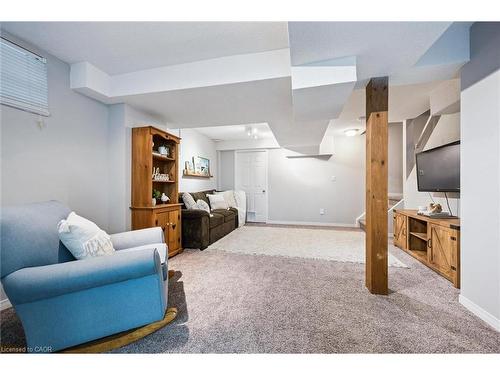 4 Northmanor Crescent, Kitchener, ON - Indoor