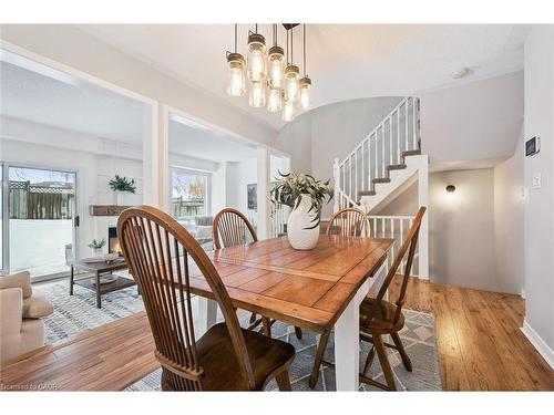 4 Northmanor Crescent, Kitchener, ON - Indoor Photo Showing Dining Room