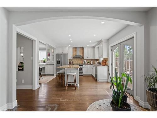 58 Mcleod Court, Kitchener, ON - Indoor