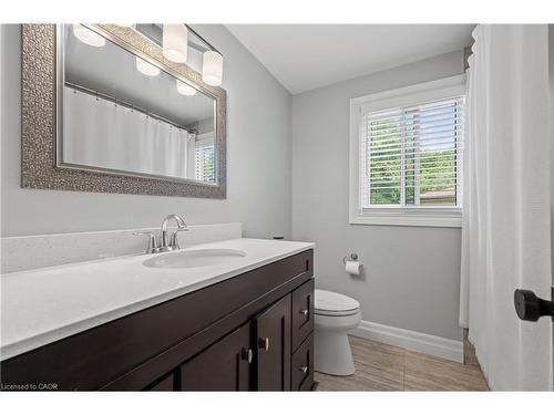 58 Mcleod Court, Kitchener, ON - Indoor Photo Showing Bathroom