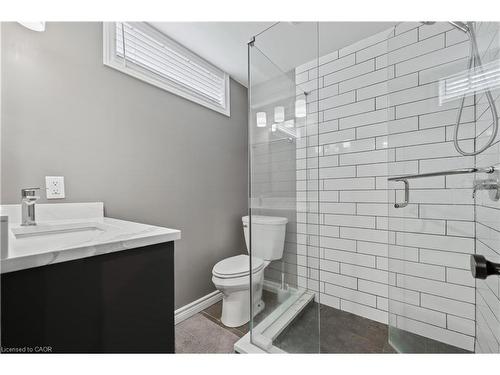 58 Mcleod Court, Kitchener, ON - Indoor Photo Showing Bathroom