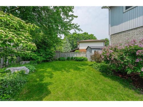 58 Mcleod Court, Kitchener, ON - Outdoor