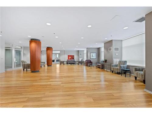 433-200 Manitoba Street, Toronto, ON - Indoor