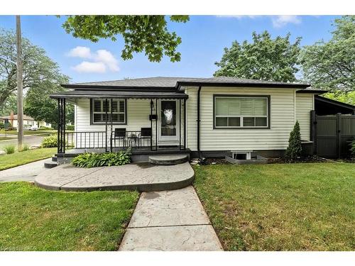 50 Grove Crescent, Brantford, ON - Outdoor With Deck Patio Veranda