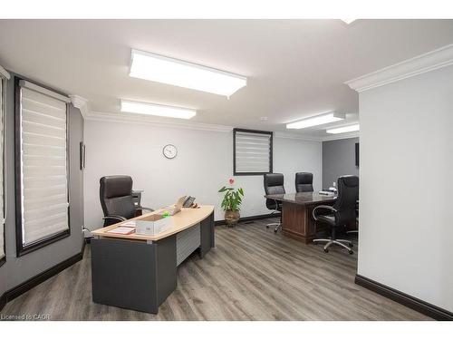 190 Hempstead Drive, Hamilton, ON 