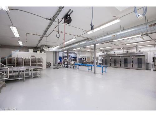 190 Hempstead Drive, Hamilton, ON 