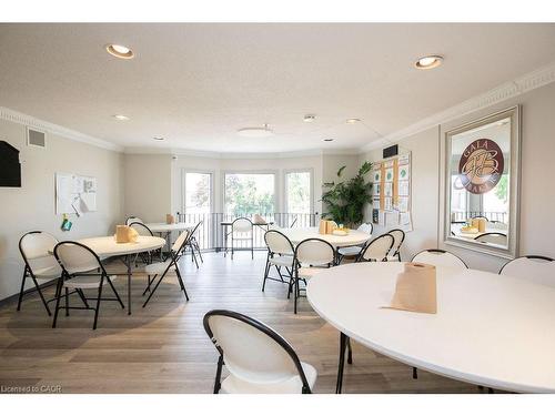 190 Hempstead Drive, Hamilton, ON 