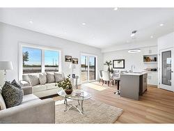 2572 Constance Avenue  London, ON N6M 1E7