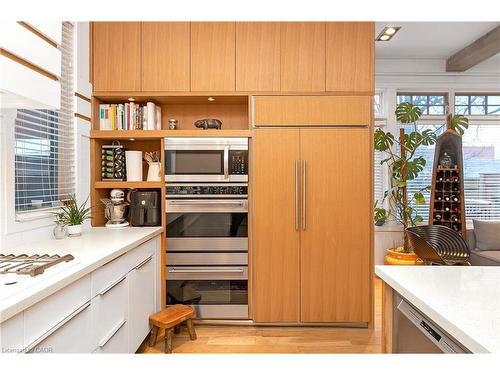 7 Foster Street, Hamilton, ON - Indoor Photo Showing Kitchen