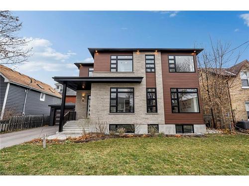 28 Norwich Street W, Guelph, ON - Outdoor