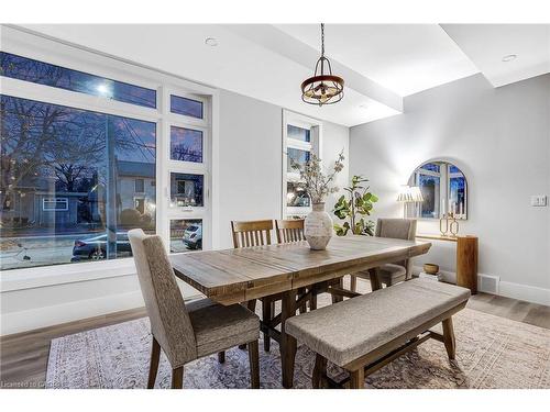 28 Norwich Street W, Guelph, ON - Indoor Photo Showing Dining Room
