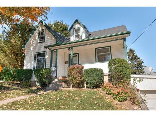 21 Huron Road, Mitchell, ON - Outdoor