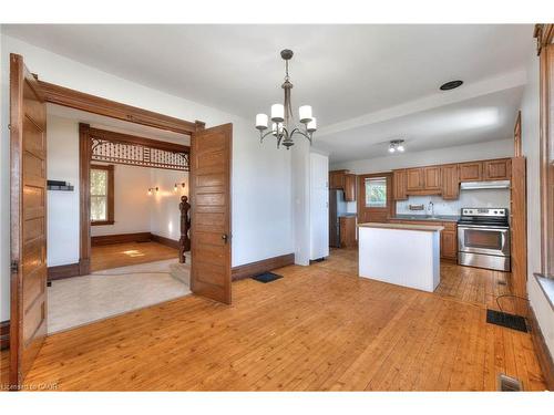 21 Huron Road, Mitchell, ON - Indoor Photo Showing Kitchen