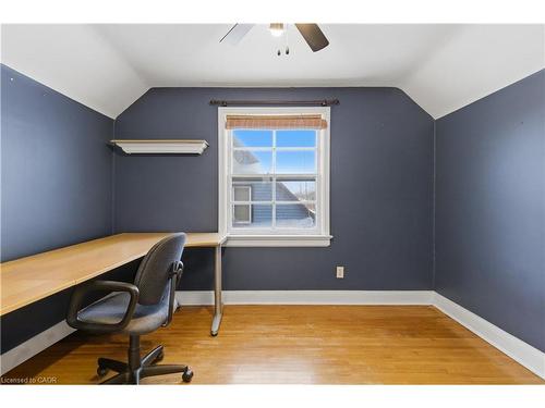 358 Clifton Road, Kitchener, ON - Indoor Photo Showing Office