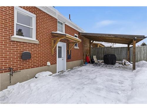 358 Clifton Road, Kitchener, ON - Outdoor With Exterior