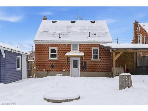 358 Clifton Road, Kitchener, ON - Outdoor With Exterior