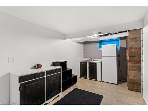 11 Scotia Avenue, Hamilton, ON - Indoor