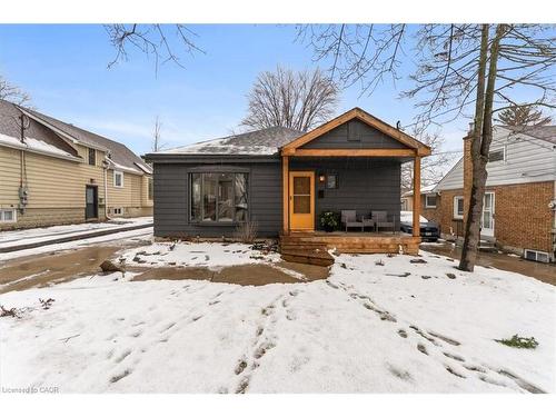 11 Scotia Avenue, Hamilton, ON - Outdoor