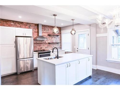451 King William Street, Hamilton, ON - Indoor Photo Showing Kitchen With Double Sink With Upgraded Kitchen