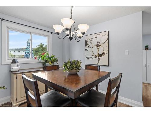 331 Preston Parkway, Cambridge, ON - Indoor Photo Showing Dining Room
