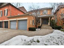 11-4211 Millcroft Park Drive  Burlington, ON L7M 3Y9